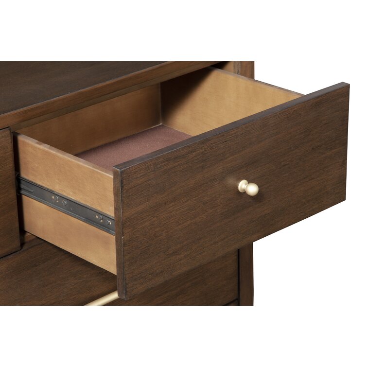 William 7 - Drawer Dresser