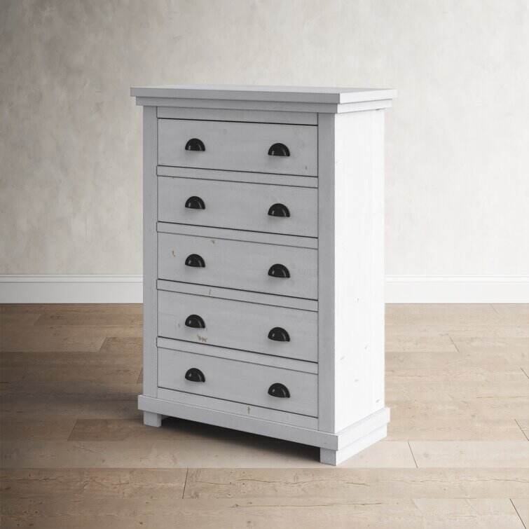 Wolferstorn 5 - Drawer Dresser