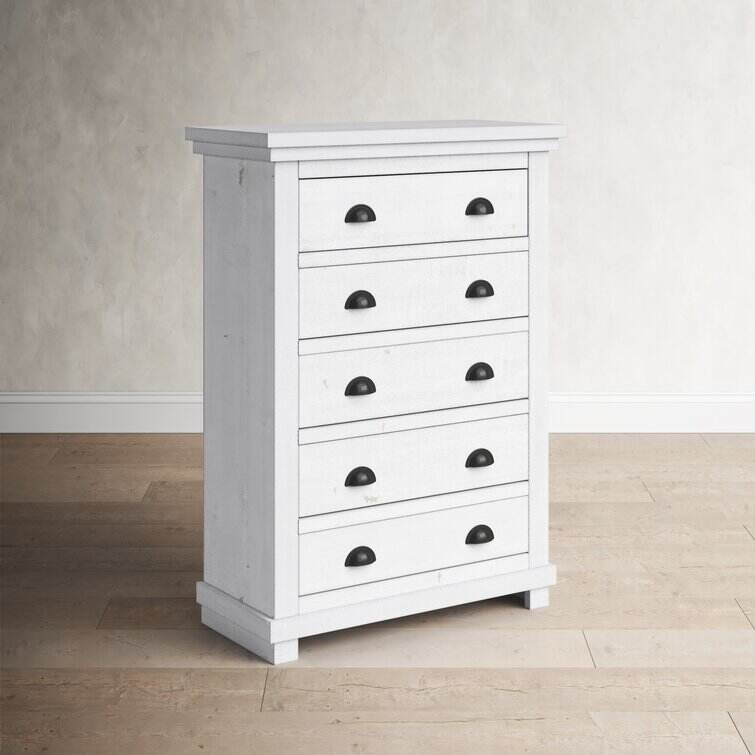 Wolferstorn 5 - Drawer Dresser